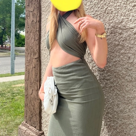 Super Sexy and Elegant dress - Picture 1 of 4